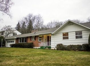 532 Murray Hill Rd, Vestal, NY 13850