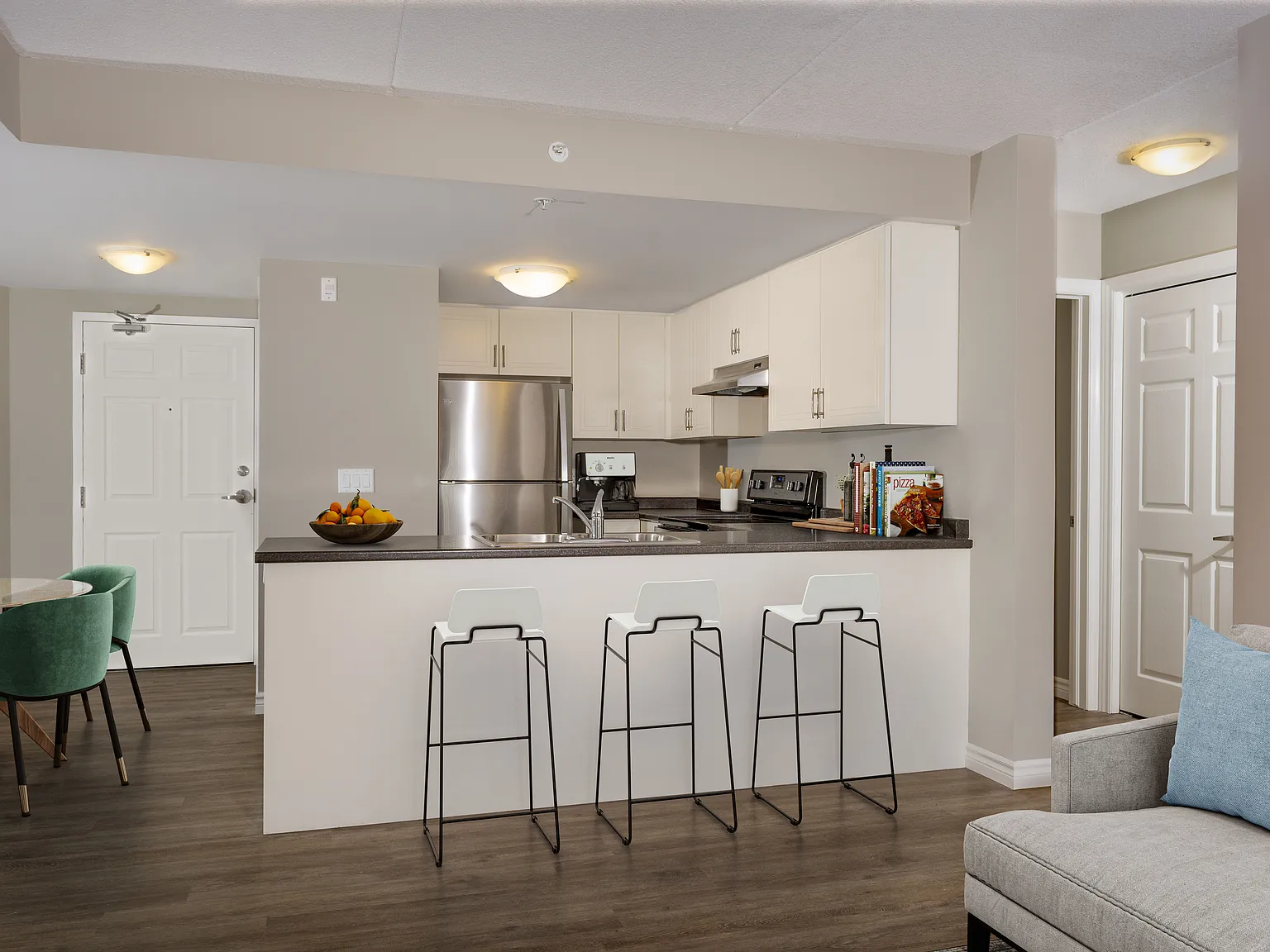 Atwood Suites — Photo 2