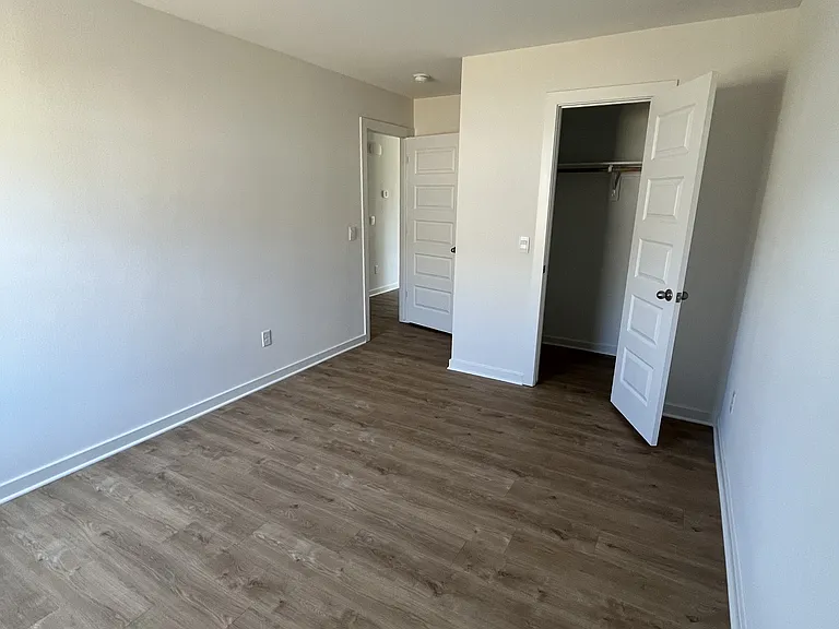 573 Arizona St — Photo 14