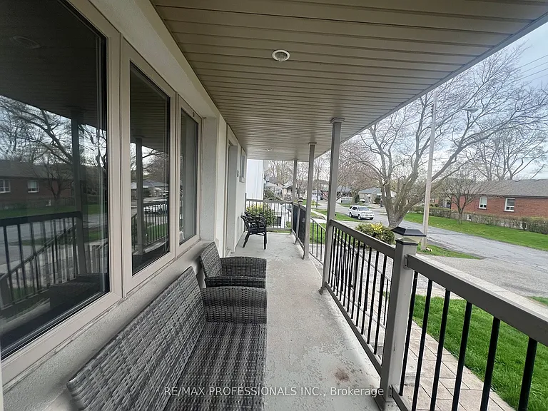 78 Athol Ave — Photo 7