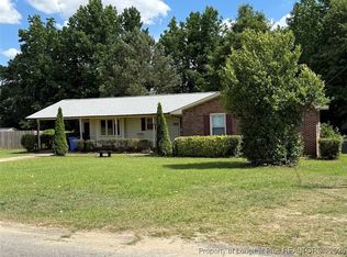 7205 Godfrey Dr, Fayetteville, NC 28303