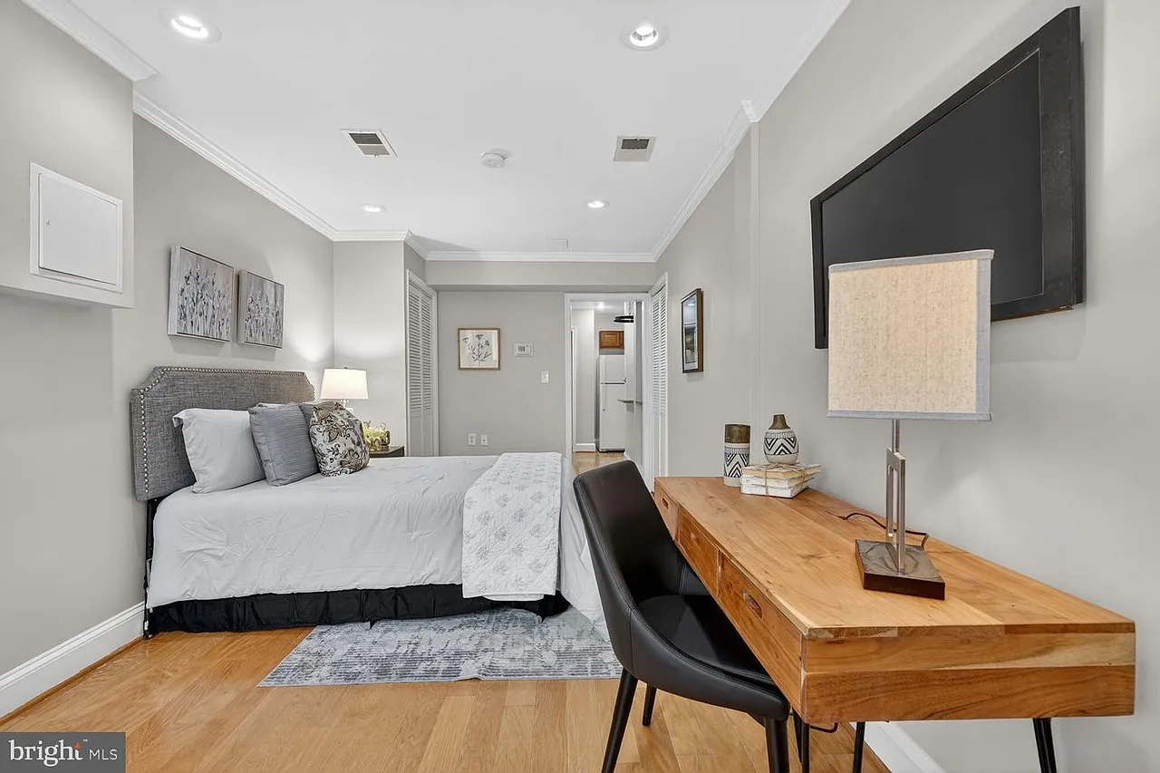 1400 Oglethorpe St NW — Photo 3