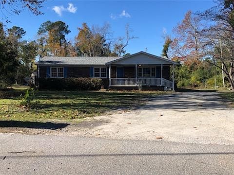 1st image of 79 Lee Dr