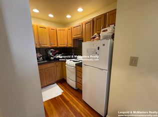 458 Centre St #204, Newton, MA 02458