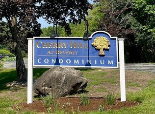 2 Duck Pond Rd APT 106, Beverly, MA 01915