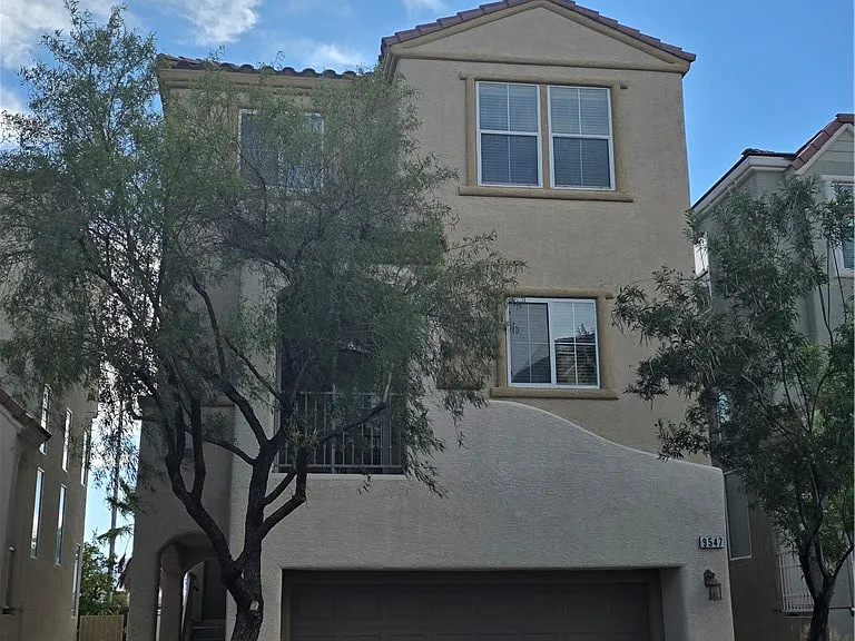 9547 Leaping Lizard St — Photo 1