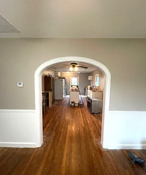period archway