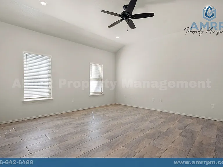 2602 136th St — Photo 28