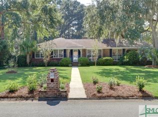 201 Devonshire Rd, Savannah, GA 31410