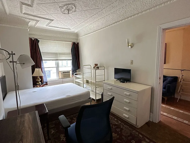 41 Gladstone Ave — Photo 15