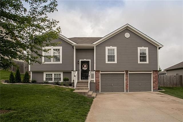 1st image of 1509 NW Nolan Dr