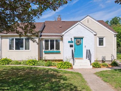 3525 Perry Ave N, Crystal, MN, 55422