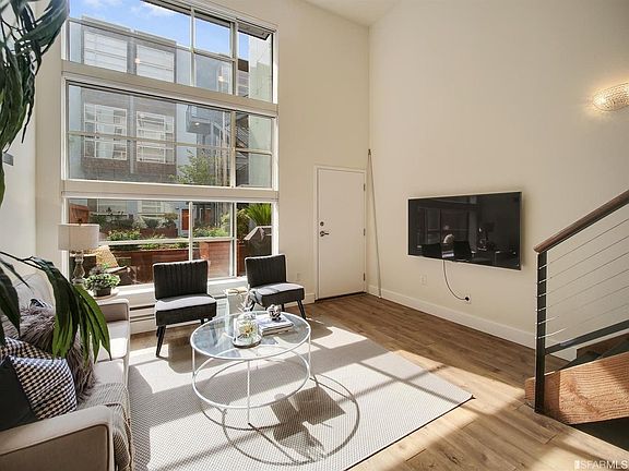 2nd image of 175 Bluxome St Unit 124