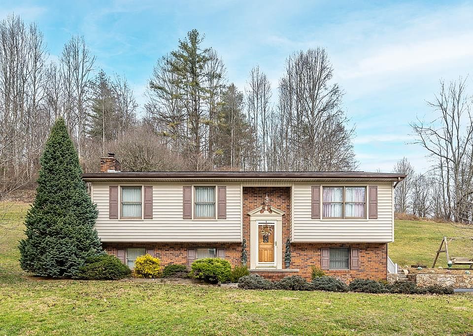 1st image of 182 Kade Hollow Rd