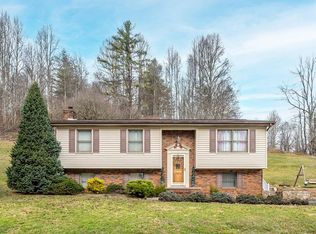 182 Kade Hollow Rd, Bluefield, WV 24701