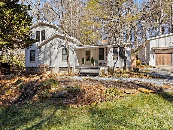 5th image of 2525 Kanuga Rd