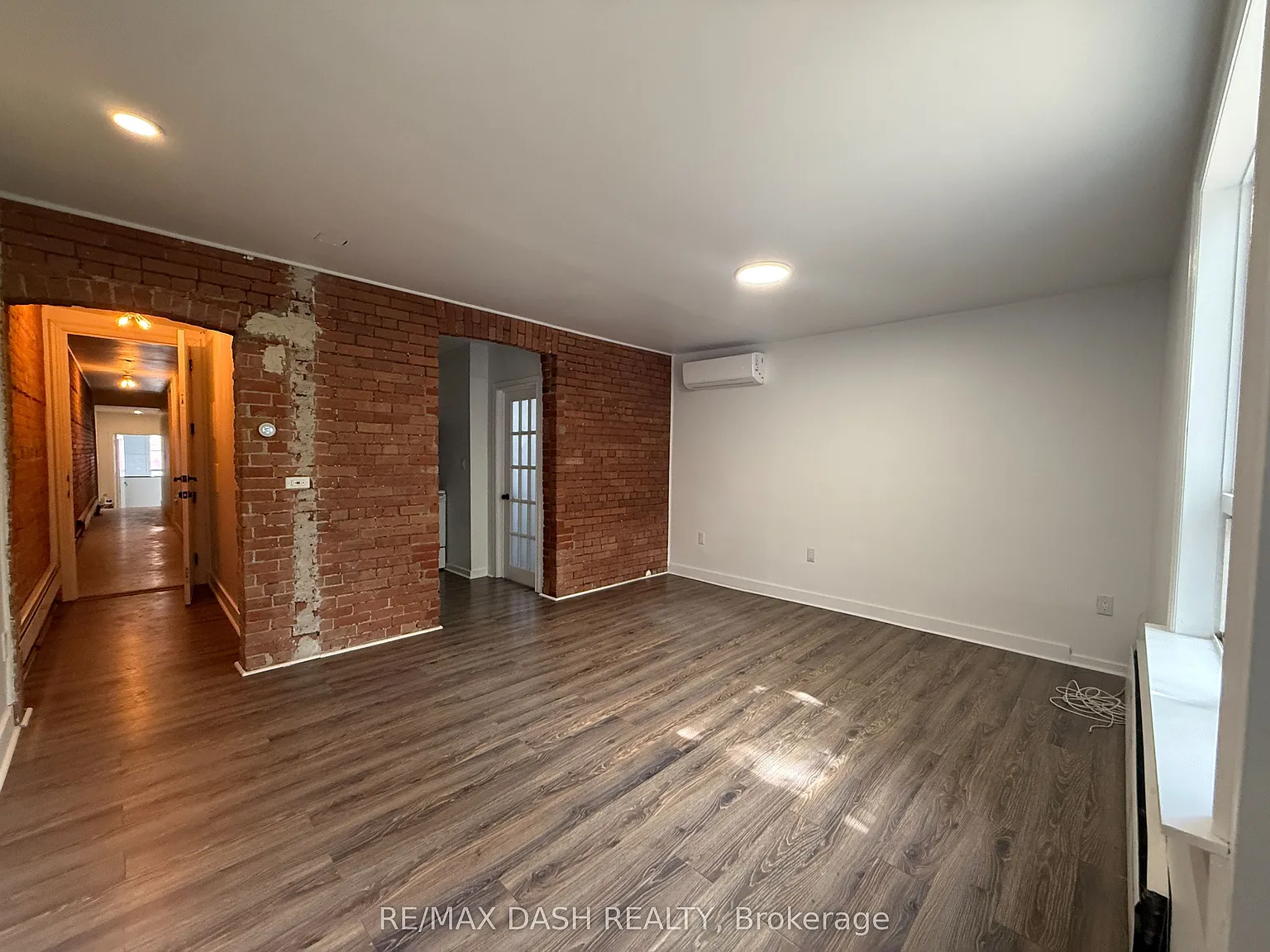 Studio, $1,800 — Photo 4