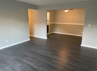 3501 Lodge Ln APT 102, Louisville, KY 40218