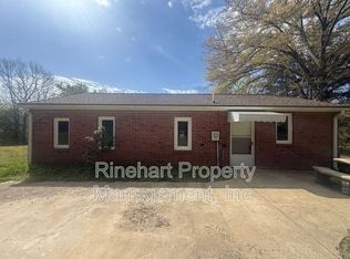 866 Hawthorne Rd, Chester, SC 29706