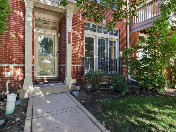 8437 Callie Ave, Morton Grove, IL 60053