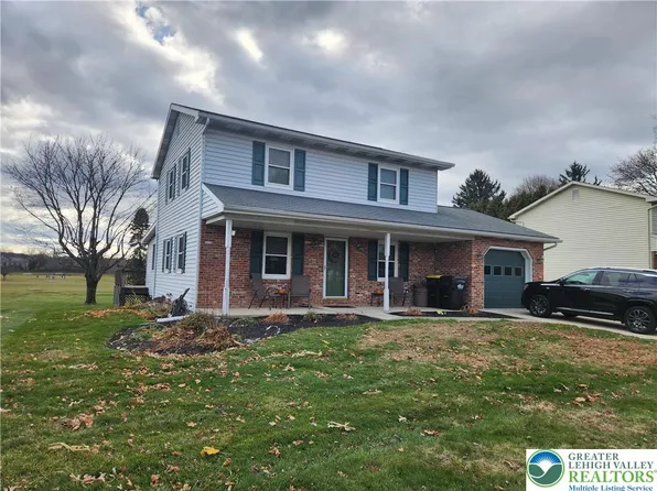 4420 Pheasant Run Ct, Bethlehem, PA 18020