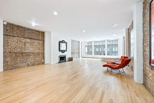 Rented by Corcoran | media 11