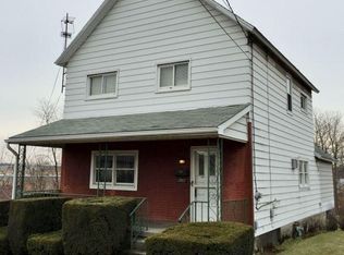 806 Moosic Rd, Old Forge, PA 18518