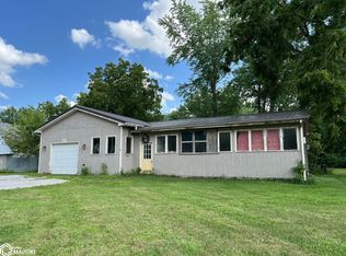 505 Orchard Ave, Lamoni, IA 50140