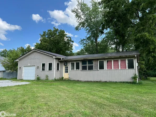 505 Orchard Ave, Lamoni, IA 50140
