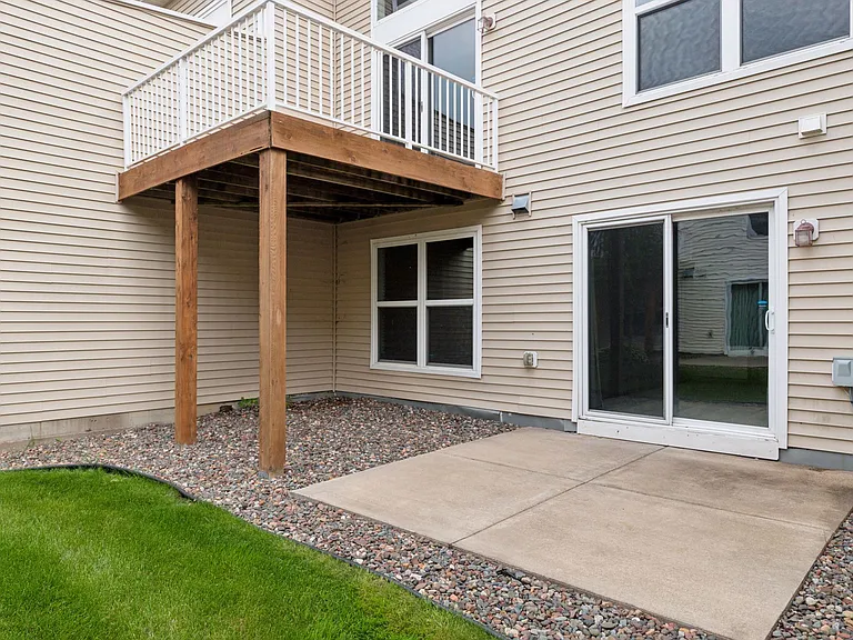15424 Foster Dr N — Photo 35