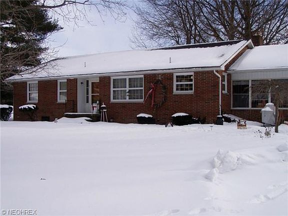 4th image of 4 Orchard Ln