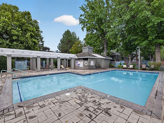 5th image of 3180 Wedgewood Ct