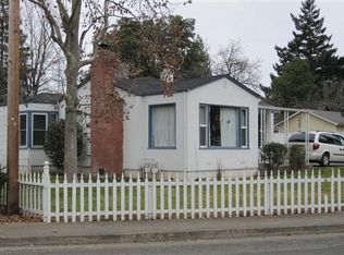 855 Live Oak Ave, Ukiah, CA 95482