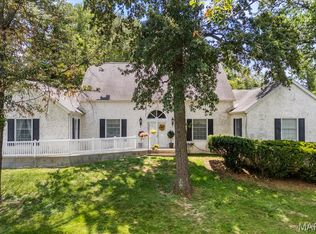 110 Fullerton Rd, Swansea, IL 62226