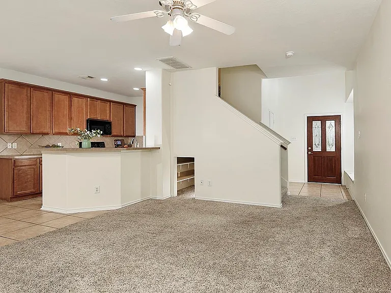 51 Wickerdale Pl — Photo 5