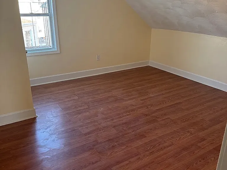 20 Inkerman St #3 — Photo 6