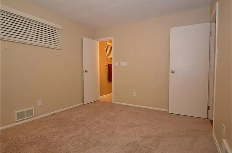 Thumbnail 13