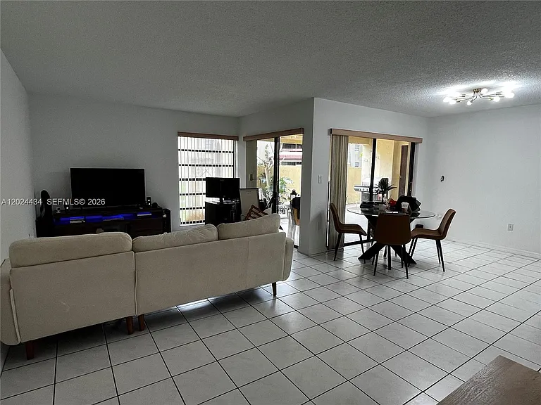 8800 SW 123rd Ct #J-106 — Photo 11