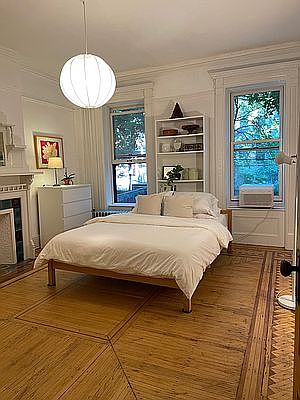 1st image of 457 Halsey St #1