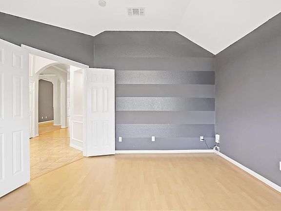 4th image of 1226 San Miguel Dr