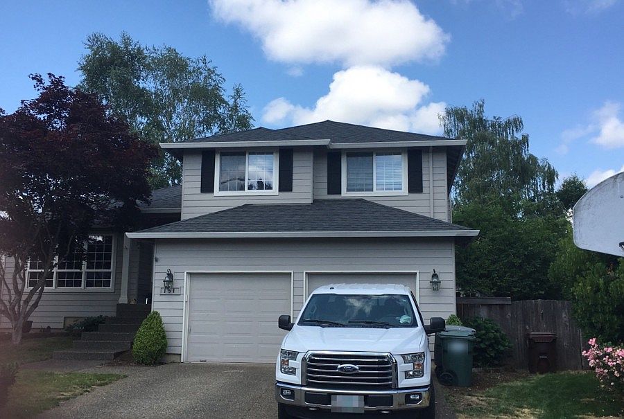 2nd image of 151 NE Chancellor Ct