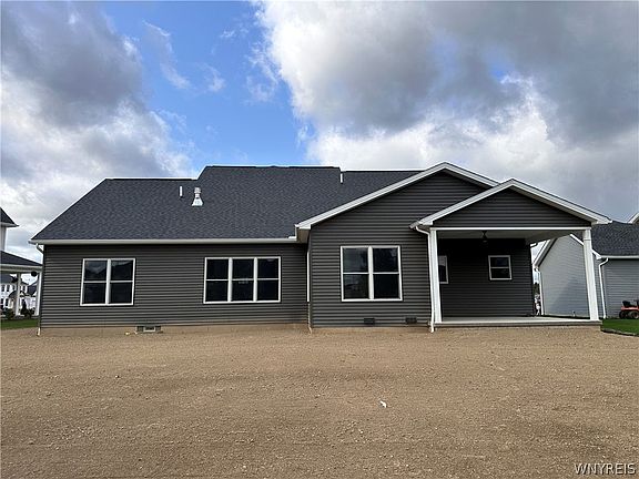 2nd image of 11591 Clarence Center Rd