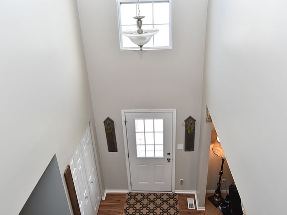 4th image of 13851 Empress Ln