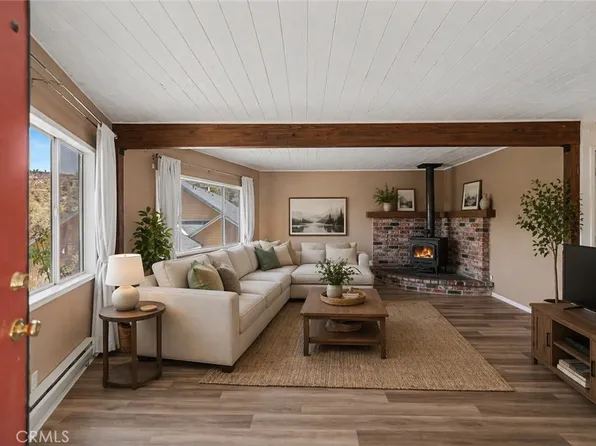 2028 Linden Dr, Pine Mountain Club, CA 93222