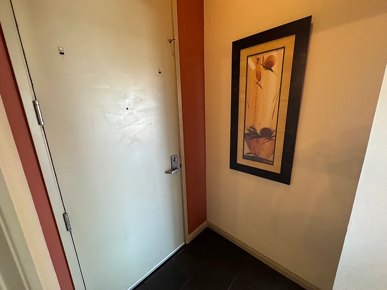 488 E Ocean Blvd #417 — Photo 41
