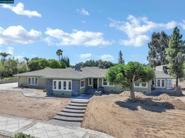 2791 Vine Hill Rd, Oakley, CA 94561