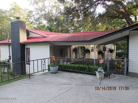 2nd image of 2959 Caledonia St