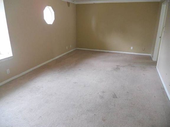 2nd image of 3060 S Hadley Ct