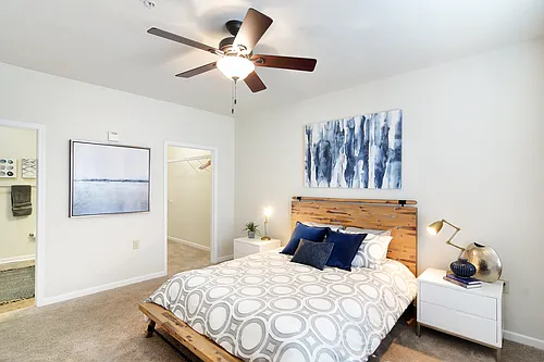 Landing at Willow Bayou Apartment Homes Photo 1