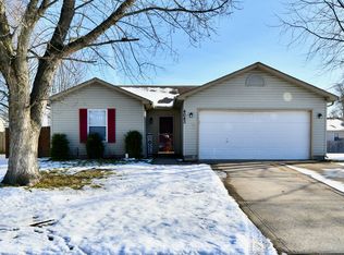 4043 Fairoaks Ct, Franklin, IN 46131